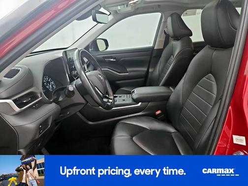 Burgundy 2021 Toyota Highlander XLE