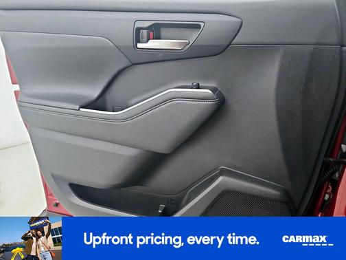 Burgundy 2021 Toyota Highlander XLE