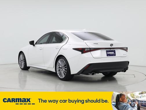 2024 Lexus IS 300