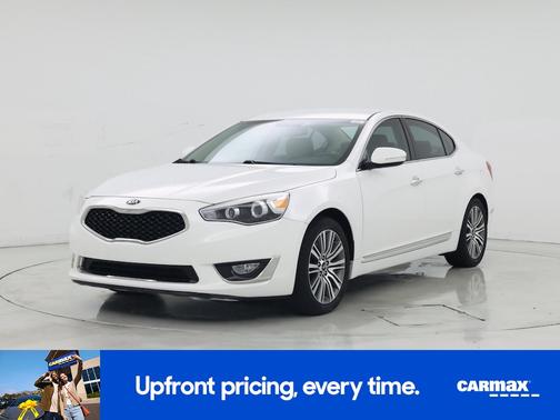 White 2016 Kia Cadenza