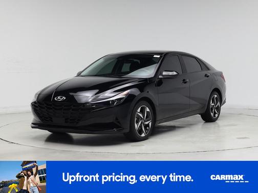 Black 2023 Hyundai ELANTRA SEL