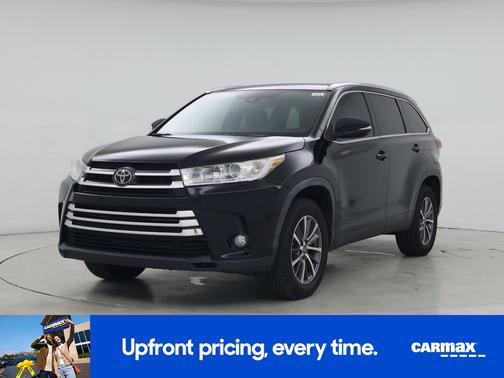 Black 2019 Toyota Highlander XLE