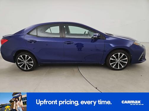 Blue 2017 Toyota Corolla SE