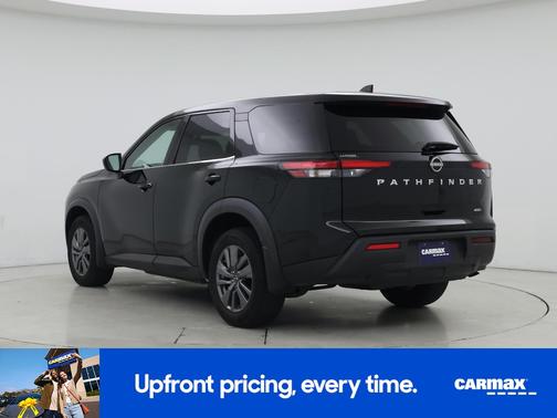 2024 Nissan Pathfinder S