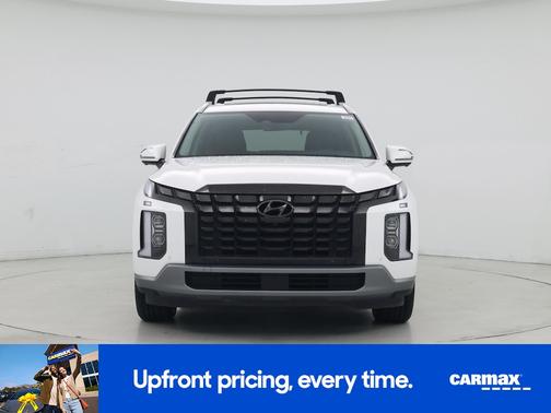 White 2023 Hyundai PALISADE Limited