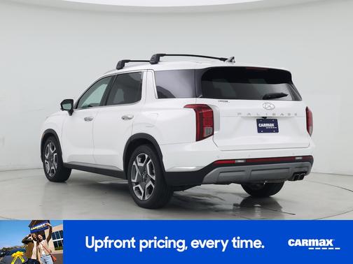 White 2023 Hyundai PALISADE Limited