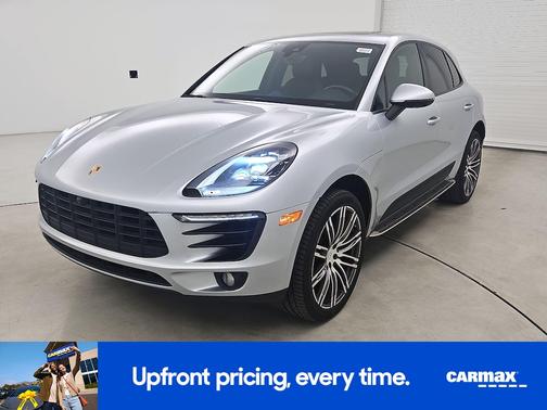 Silver 2017 Porsche Macan