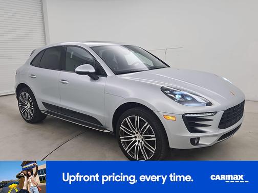 Silver 2017 Porsche Macan