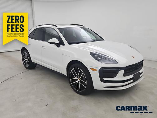 White 2022 Porsche Macan
