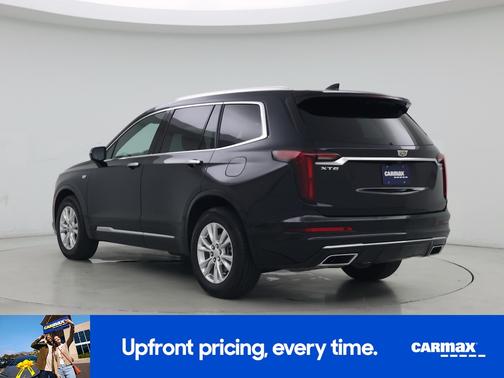 Black 2023 Cadillac XT6 Luxury