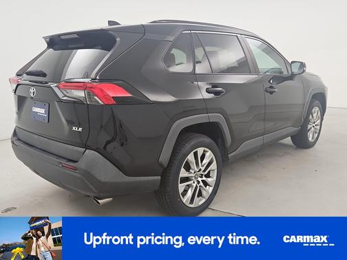 Black 2022 Toyota RAV4 XLE Premium
