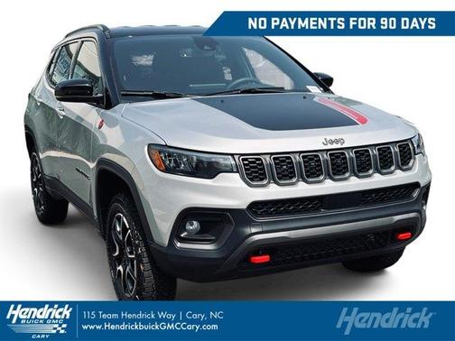 Silver Zynith 2025 Jeep Compass Trailhawk