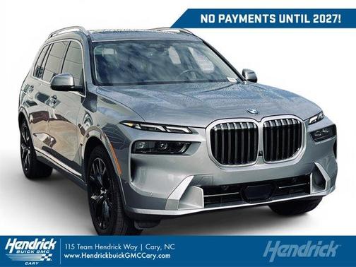 Gray Metallic 2024 BMW X7 xDrive40i
