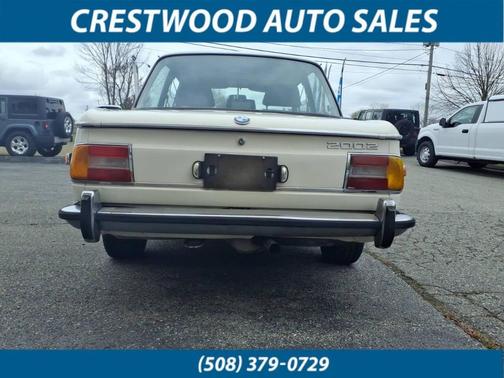 Off White 1976 BMW 2002 20026