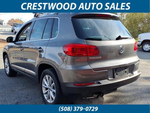 2017 Volkswagen Tiguan 2.0T Wolfsburg Edition