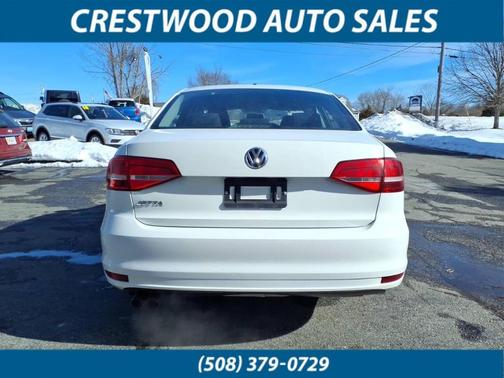 2015 Volkswagen Jetta 2.0L S