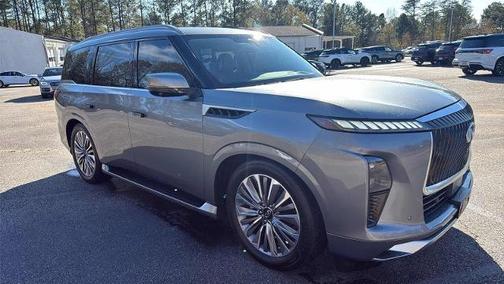 2025 INFINITI QX80 SENSORY