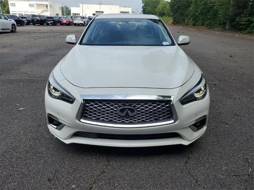 2024 INFINITI Q50 LUXE