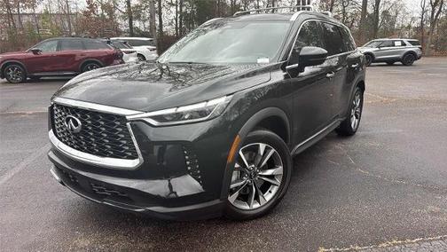 2025 INFINITI QX60 LUXE