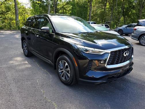 2024 INFINITI QX60 PURE