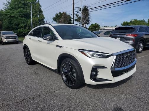 2022 INFINITI QX55 LUXE