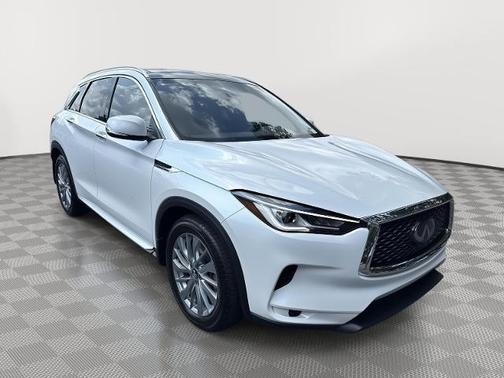2025 INFINITI QX50 LUXE