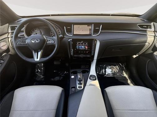 2025 INFINITI QX55 ESSENTIAL