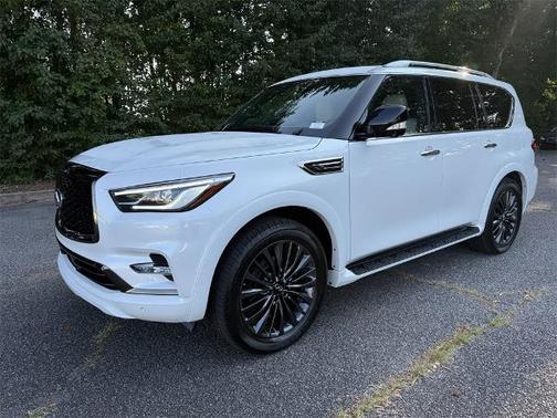 2024 INFINITI QX80 SENSORY