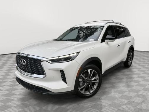 2025 INFINITI QX60 LUXE