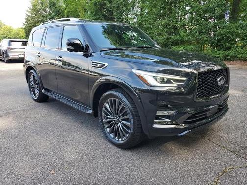 2024 INFINITI QX80 SENSORY