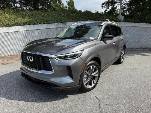 2025 INFINITI QX60 LUXE