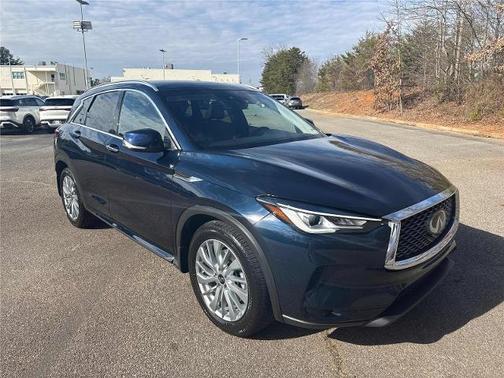 2025 INFINITI QX50 LUXE