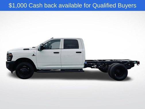 Bright White Clearcoat 2027 RAM 3500 Tradesman