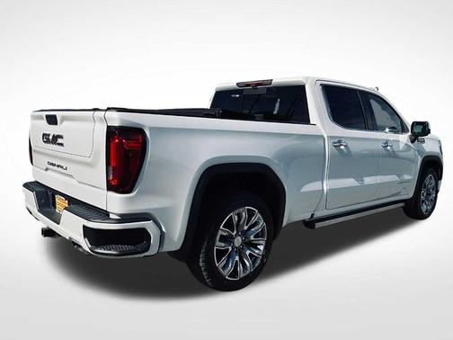 White Frost 2022 GMC Sierra 1500 Denali