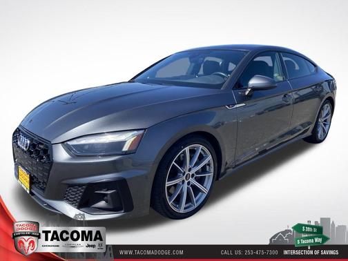 Daytona Gray Pearl Effect 2025 Audi A5 Sportback 45 S line quattro Premium