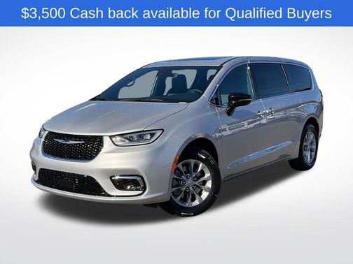 Silver Mist Clearcoat 2026 Chrysler Pacifica Select