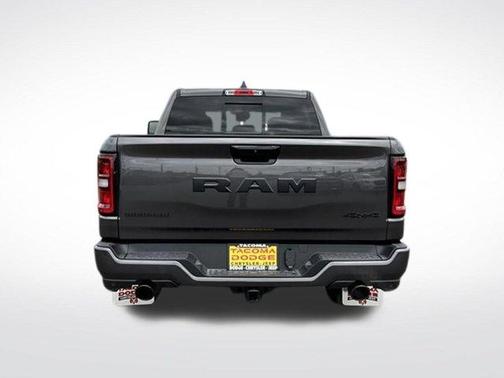 Granite Crystal Clearcoat Metallic 2026 RAM 1500 Big Horn/Lone Star