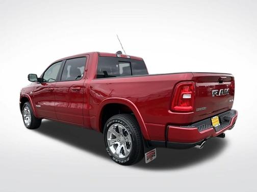 Molten Red Pearlcoat 2026 RAM 1500 Big Horn/Lone Star