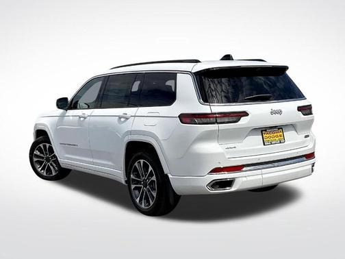 Bright White Clearcoat 2025 Jeep Grand Cherokee L Overland
