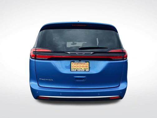 Hydro Blue Pearlcoat 2027 Chrysler Pacifica SELECT