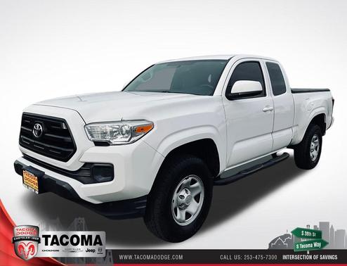 Super White 2017 Toyota Tacoma SR