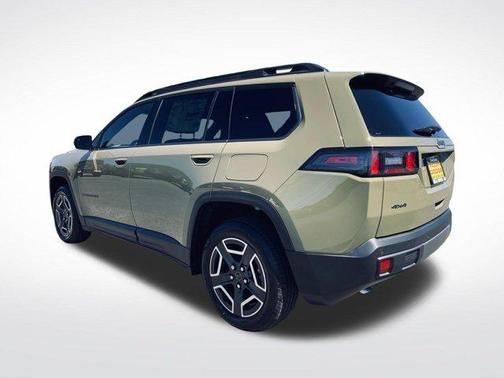 41 2026 Jeep Cherokee LAREDO/LIMITED
