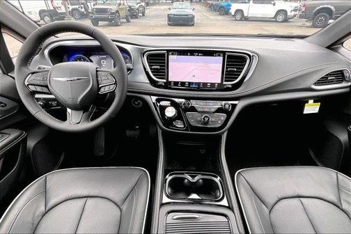 Silver Mist Clearcoat 2026 Chrysler Pacifica Limited