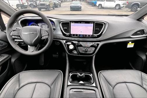 Silver Mist Clearcoat 2026 Chrysler Pacifica Limited