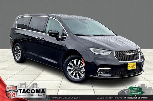 2023 Chrysler Pacifica Hybrid Touring L