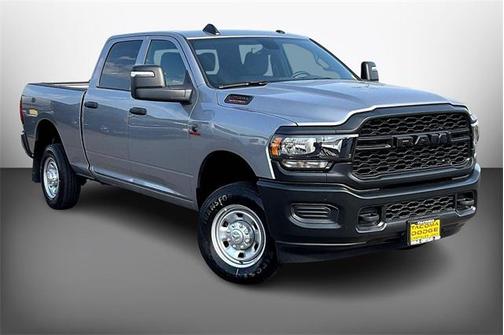 2024 RAM 2500 Tradesman Crew Cab 4x4 64' Box