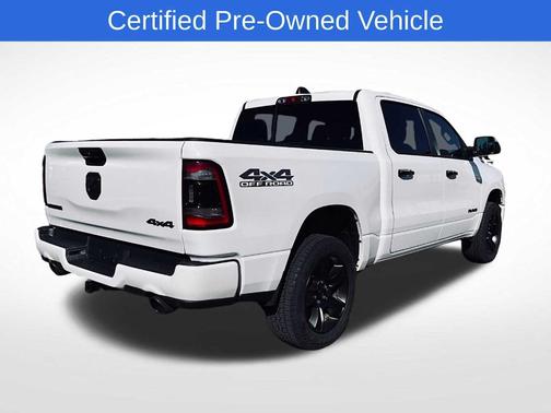 Bright White Clearcoat 2023 RAM 1500 Big Horn