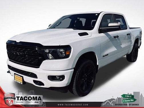 Bright White Clearcoat 2023 RAM 1500 Big Horn