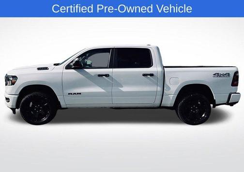 Bright White Clearcoat 2023 RAM 1500 Big Horn