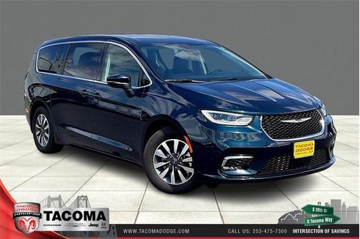 2023 Chrysler Pacifica Hybrid Touring L